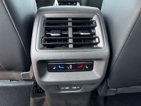 New 2026 Volkswagen Tiguan SEL R-Line AWD/4WD image 14