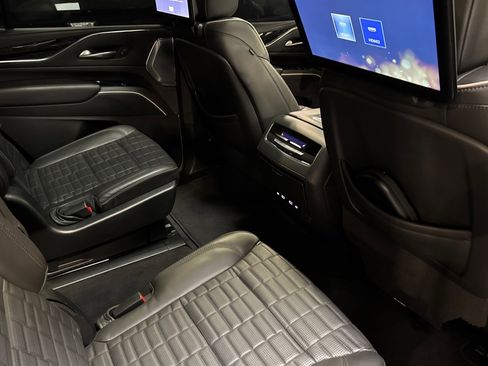 Certified 2023 Cadillac Escalade V image 16