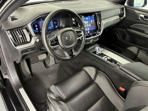Used 2024 Volvo S60 B5 Plus image 10
