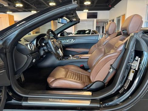 Used 2015 Mercedes-Benz SL 400 w/ Premium I Package image 23