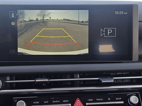 New 2026 Hyundai Tucson Blue SE image 18