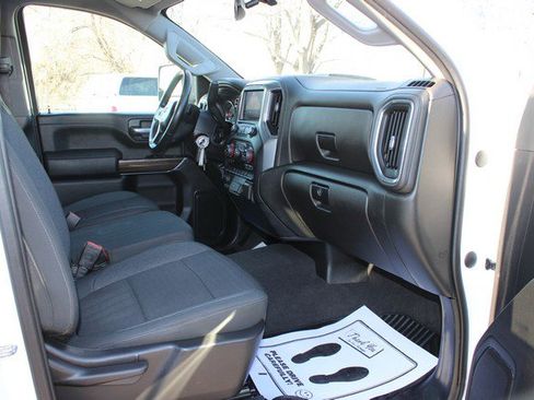 Used 2023 Chevrolet Silverado 2500 LT image 16