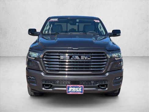 Used 2025 RAM 1500 Laramie w/ Laramie Southwest Edition image 23