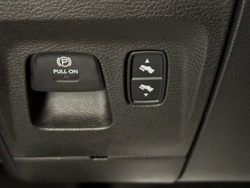 Used 2022 RAM 1500 Big Horn image 38