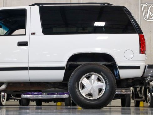 Used 1995 GMC Yukon 4WD 2-Door image 25