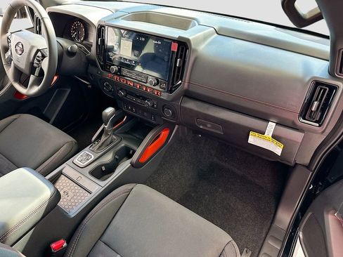 New 2026 Nissan Frontier PRO-4X w/ Pro-4x Convenience Package image 30