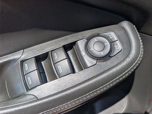 Used 2024 Buick Encore GX Sport Touring image 28