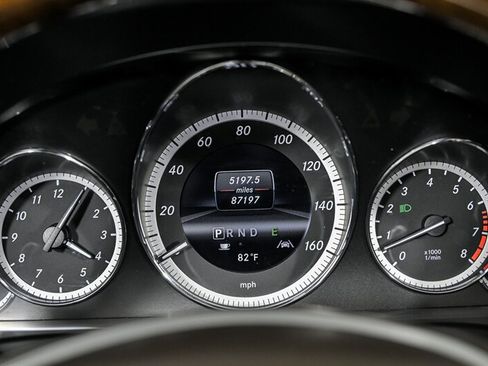 Used 2013 Mercedes-Benz E 350 Cabriolet image 20