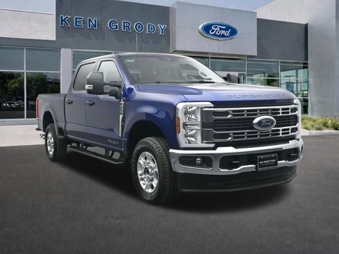 New 2026 Ford F250 XLT w/ FX4 Off-Road Package image 1