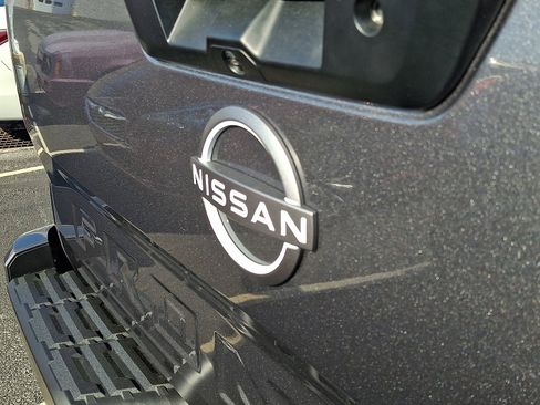 New 2026 Nissan Frontier SV w/ SV Convenience Package image 6