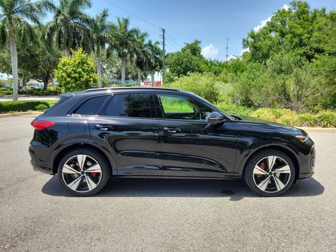 New 2026 Audi SQ5 Premium Plus AWD/4WD image 3