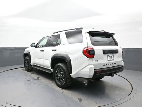 Certified 2025 Toyota 4Runner SR5 image 8