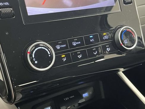 Certified 2023 Hyundai Tucson SE AWD/4WD image 33