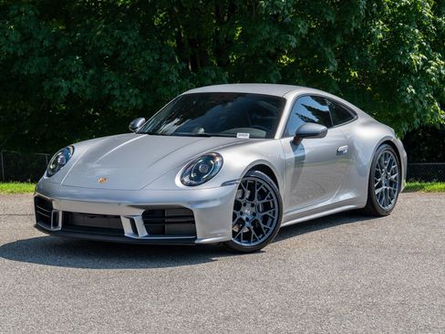Certified 2026 Porsche 911 Carrera T RWD image 1