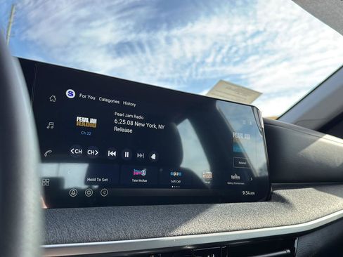 New 2026 Nissan Kicks S image 21