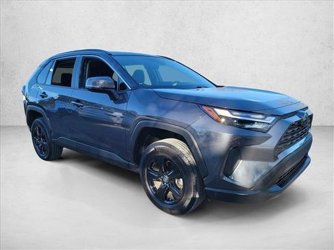 Used 2025 Toyota RAV4 XLE image 3