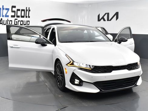 Certified 2024 Kia K5 GT w/ GT1 Package image 33