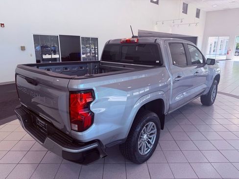 Used 2024 Chevrolet Colorado LT w/ LT Convenience Package II RWD image 11