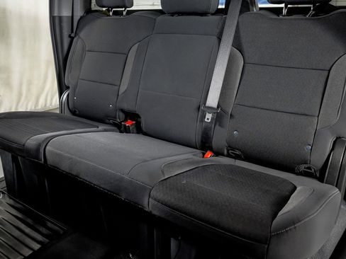 Used 2021 Chevrolet Silverado 2500 LT w/ Convenience Package image 32