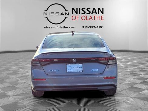 Used 2023 Honda Accord Sport image 27