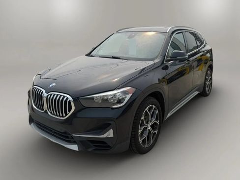 Used 2021 BMW X1 xDrive28i w/ Convenience Package AWD/4WD image 3