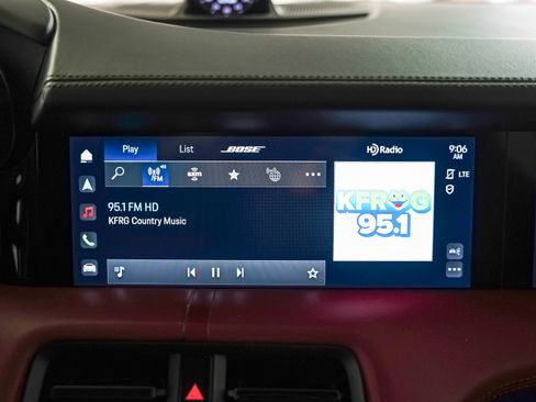 Certified 2022 Porsche Taycan Turbo image 19