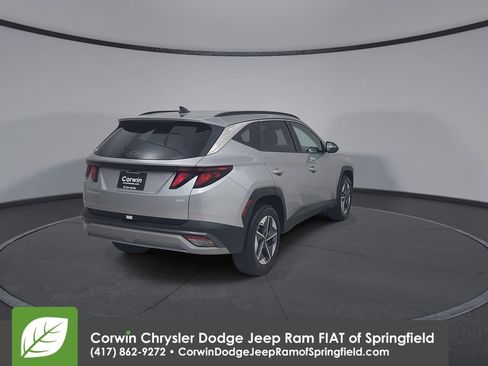 Used 2025 Hyundai Tucson SEL image 14