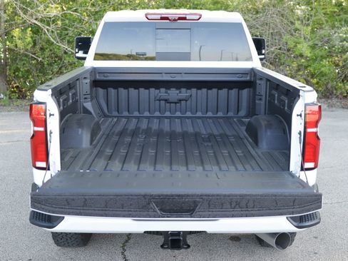 New 2026 Chevrolet Silverado 2500 High Country w/ High Country Premium Package AWD/4WD image 33
