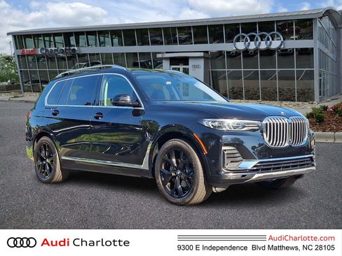 Used 2022 BMW X7 xDrive40i w/ Cold Weather Package AWD/4WD image 1