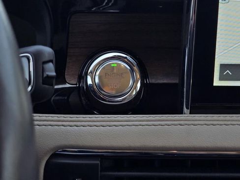 Used 2021 Lincoln Corsair Reserve w/ Elements Package image 20