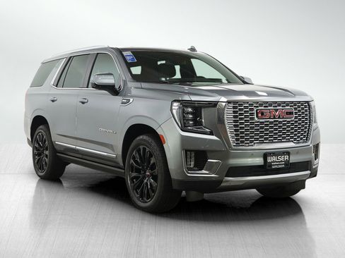 Used 2023 GMC Yukon Denali AWD/4WD image 7