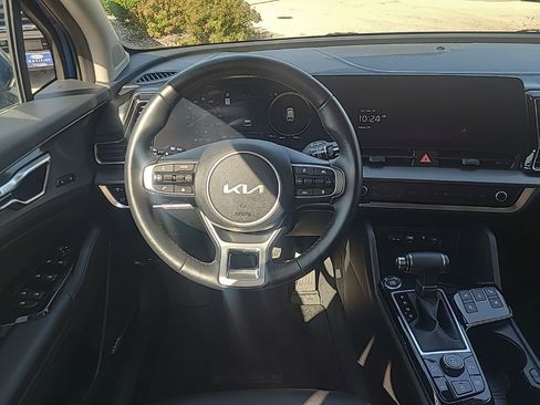 Used 2024 Kia Sportage SX image 14
