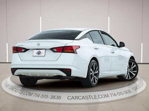 Used 2019 Nissan Altima 2.5 S image 2