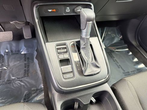 Used 2025 Honda CR-V LX image 16