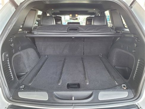 Certified 2016 Jeep Grand Cherokee Limited image 19