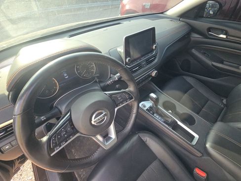 Used 2021 Nissan Altima 2.5 SR image 16