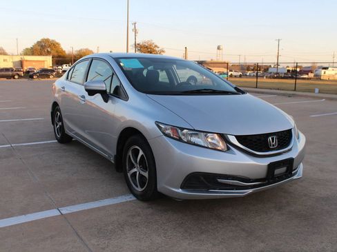 Used 2015 Honda Civic SE image 5