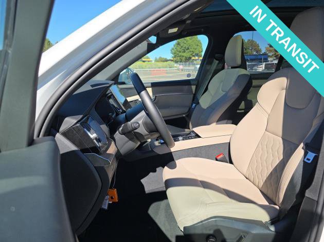Used 2026 Volvo XC90 B6 Plus AWD/4WD image 2