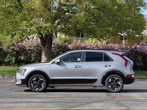 Used 2023 Kia Niro Wind image 8
