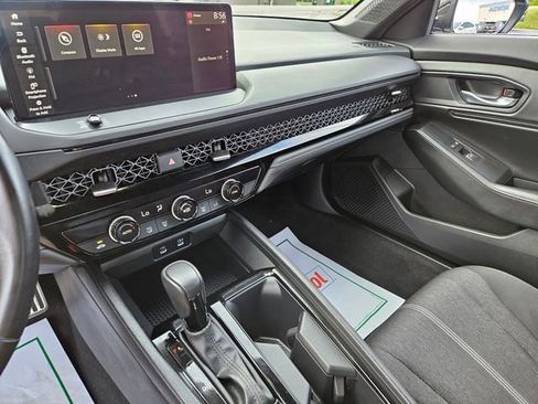 Used 2024 Honda Accord Sport image 24