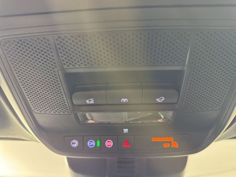 New 2026 Chevrolet Traverse LT FWD image 30