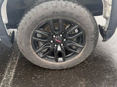 Used 2023 GMC Sierra 1500 Elevation image 6