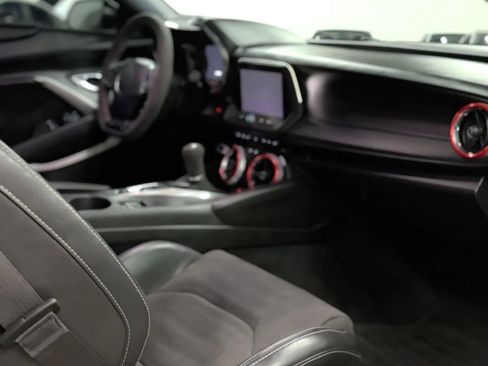 Used 2017 Chevrolet Camaro SS RWD image 17