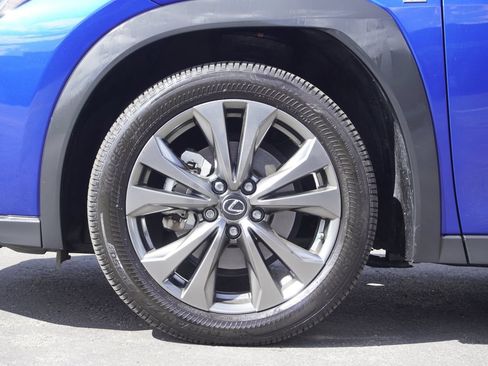 Used 2019 Lexus UX 250h F Sport w/ F Sport Premium Package AWD/4WD image 30