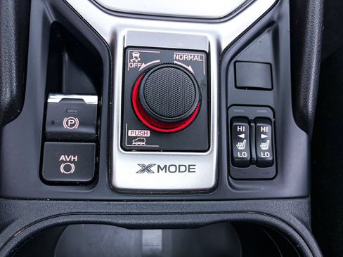 Used 2022 Subaru Forester Premium AWD/4WD image 27