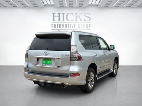 Used 2019 Lexus GX 460 Luxury AWD/4WD image 5
