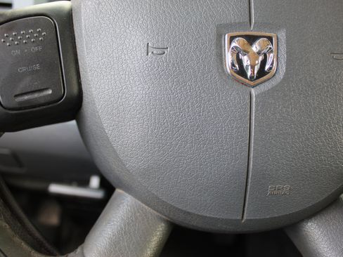 Used 2006 Dodge Ram 2500 Truck SLT w/ Quad Cab Big Horn Value Group image 23