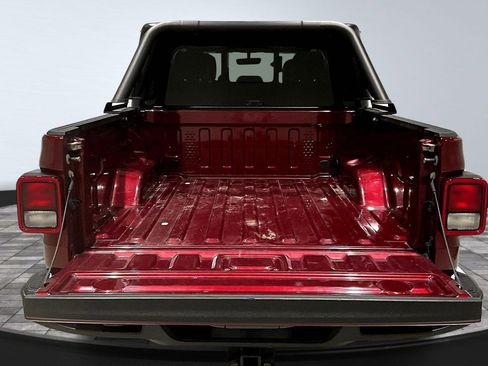 Used 2021 Jeep Gladiator Overland w/ Popular Equipment Package image 7