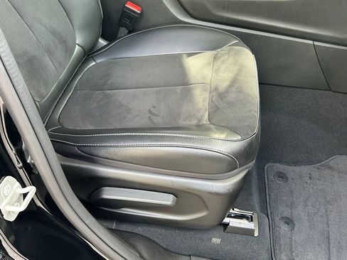 Certified 2024 Jeep Grand Cherokee Altitude image 41