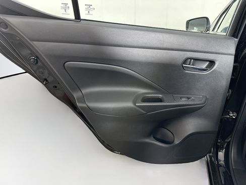 Used 2025 Nissan Versa SV FWD image 23